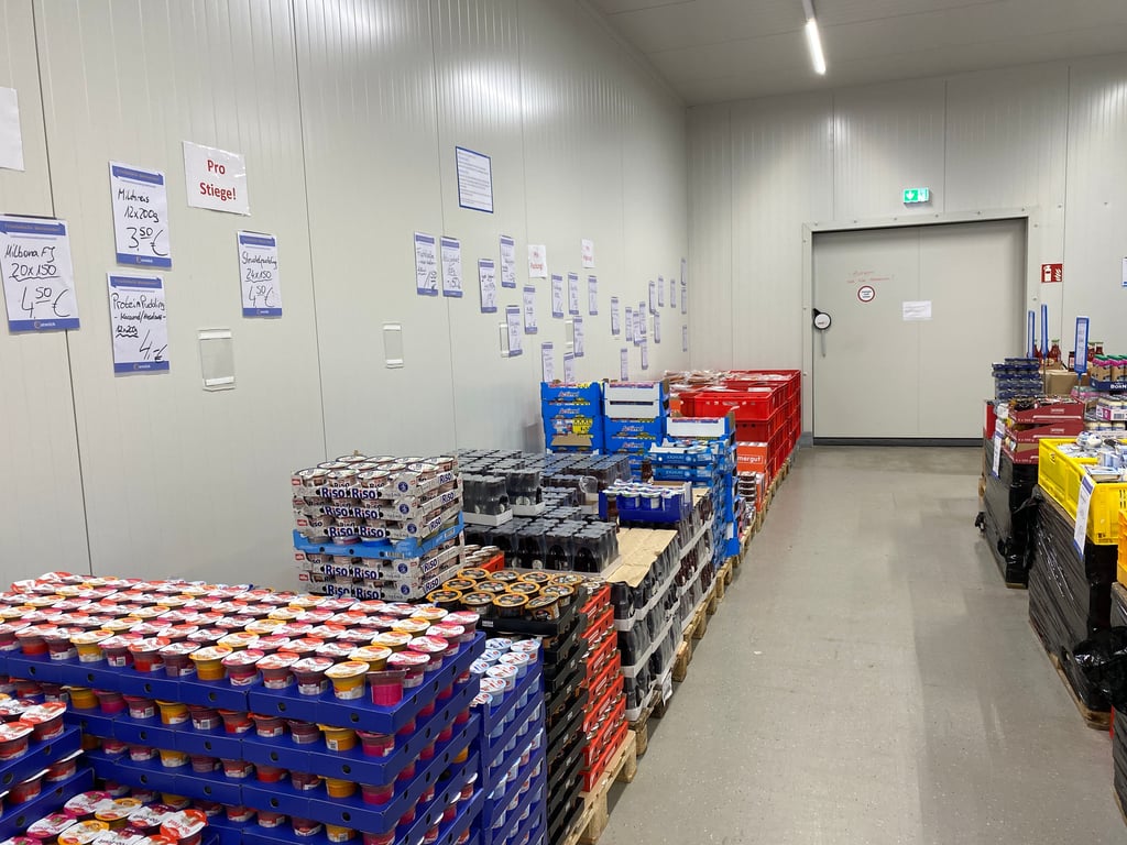 Bei den Angeboten in der Frischehalle in Meitzendorf handelt es sich um Überschüsse, die in anderen Märkten nicht abgenommen worden sind.