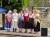Die Hallenser Gruppe „De Libertate“ präsentierte zahlreiche ukrainische Volksweisen auf der Bühne im Burchardikloster Halberstadt.