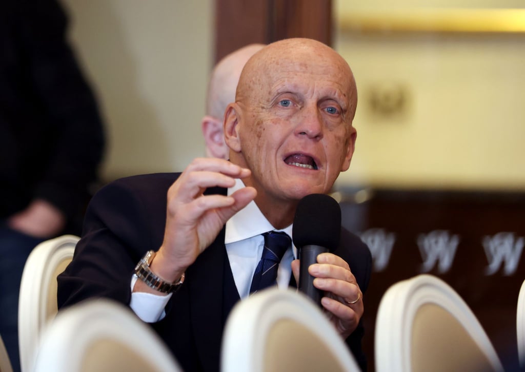 Lobende Worte von FIFA-Schiedsrichter-Chef Pierluigi Collina. (Archivbild)