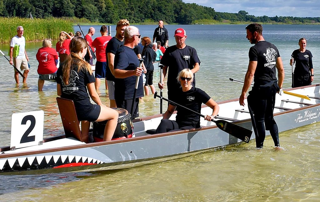 Startpunkt für das Arendsee Drachenbootrennen war diesmal nicht das Strandbad.