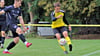 Der FSV Drohndorf-Mehringen, hier mit Dennis Kuhnert (r.) am Ball, feierte zum Saisonauftakt einen Heimsieg gegen den SC Bernburg II. 