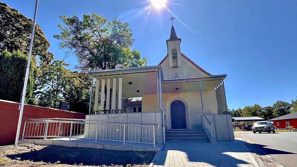 Die katholische Kirche in Jessen erstrahlt nach den umfangreichen Sanierungsarbeiten.