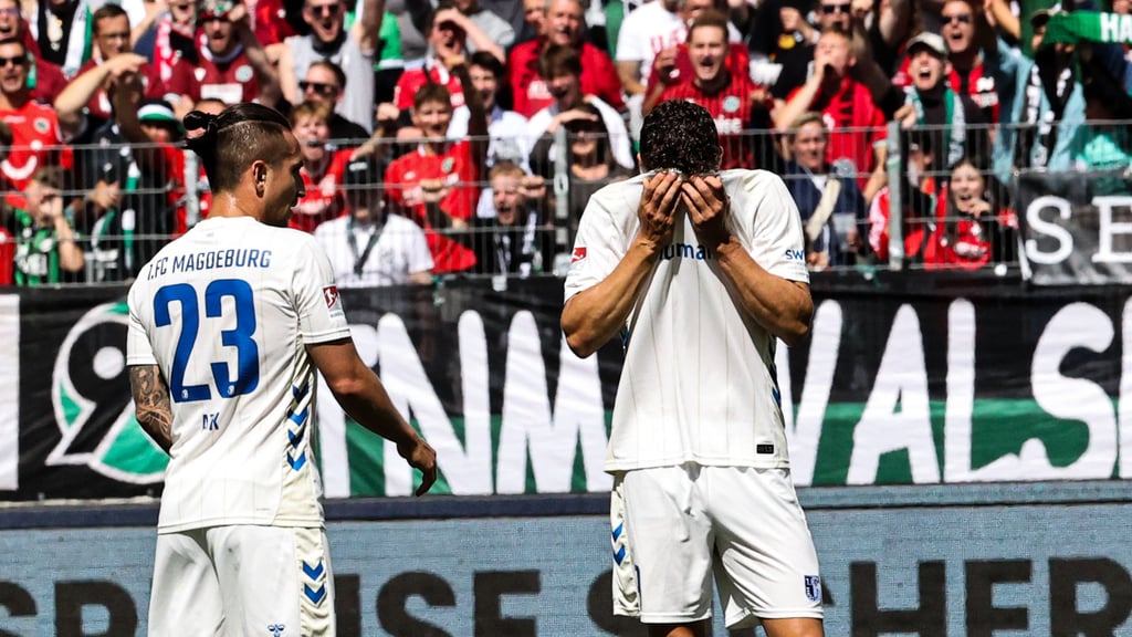 In Hannover agierte Martijn Kaars (rechts) unglücklich. Dennoch bildet er zusammen mit Baris Atik (links) ein offensives Top-Duo in Liga zwei.