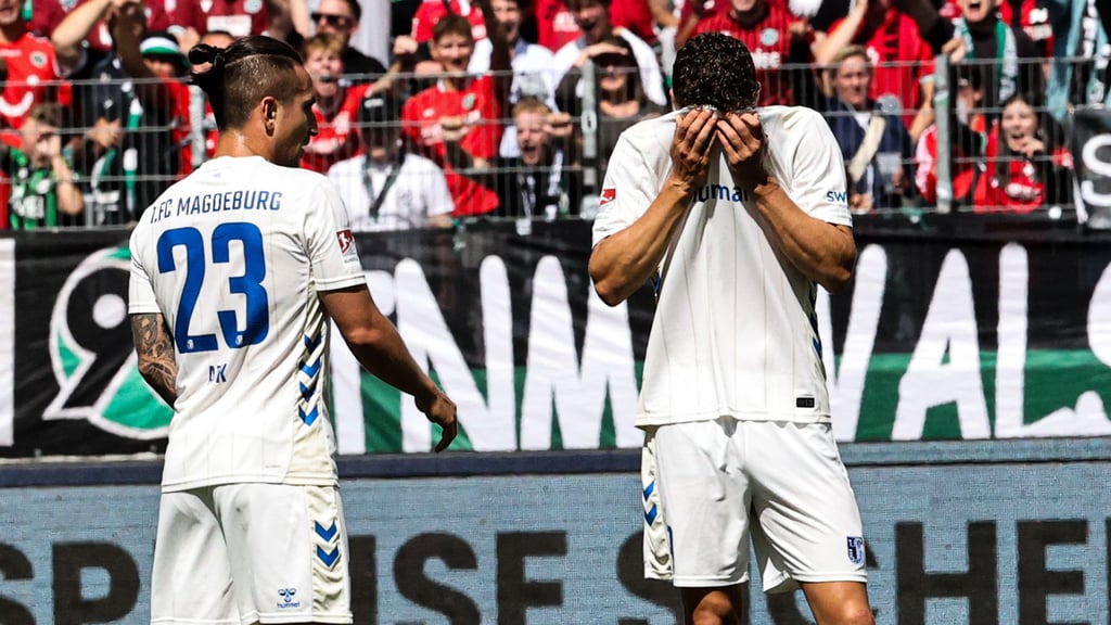 In Hannover agierte Martijn Kaars (rechts) unglücklich. Dennoch bildet er zusammen mit Baris Atik (links) ein offensives Top-Duo in Liga zwei.
