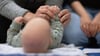 Eine RSV-Infektion ist bei Säuglingen und Kindern in Deutschland die häufigste Ursache von Erkrankungen der unteren Atemwege. (Symbolbild)