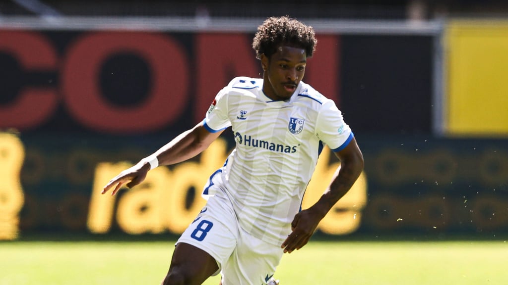 Bryan Teixeira spielte die abgelaufene Saison auf Leihbasis für den 1. FC Magdeburg und geht künftig für LASK Linz in Österreich auf Torejagd.