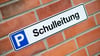 Schulleiter in Thüringen fühlen sich einer Studie zufolge stark belastet und haben nach eigenen Angaben nur wenig Zeit für die Unterrichtsvorbereitung. (Symbolbild)