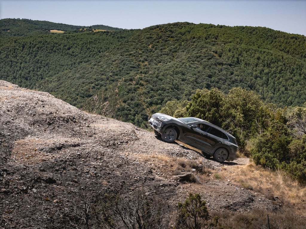 Neben einer besseren Performance soll die neue Cayenne-Generation auch mehr Platz bieten.