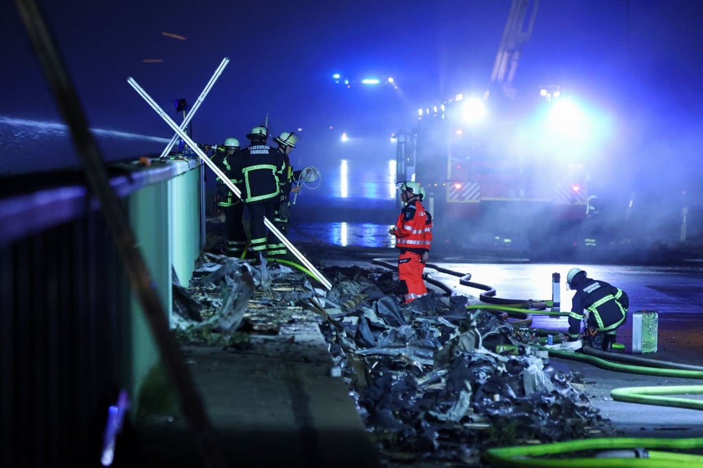 Bis in die Nacht hinein kam es immer wieder zu Explosionen.