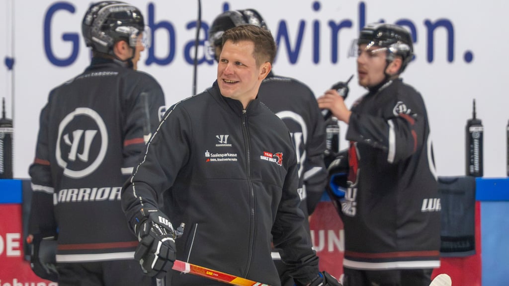 Trainer Marko Raita ist bei den Bulls trotz herausfordernder Vorbereitung voller Tatendrang.