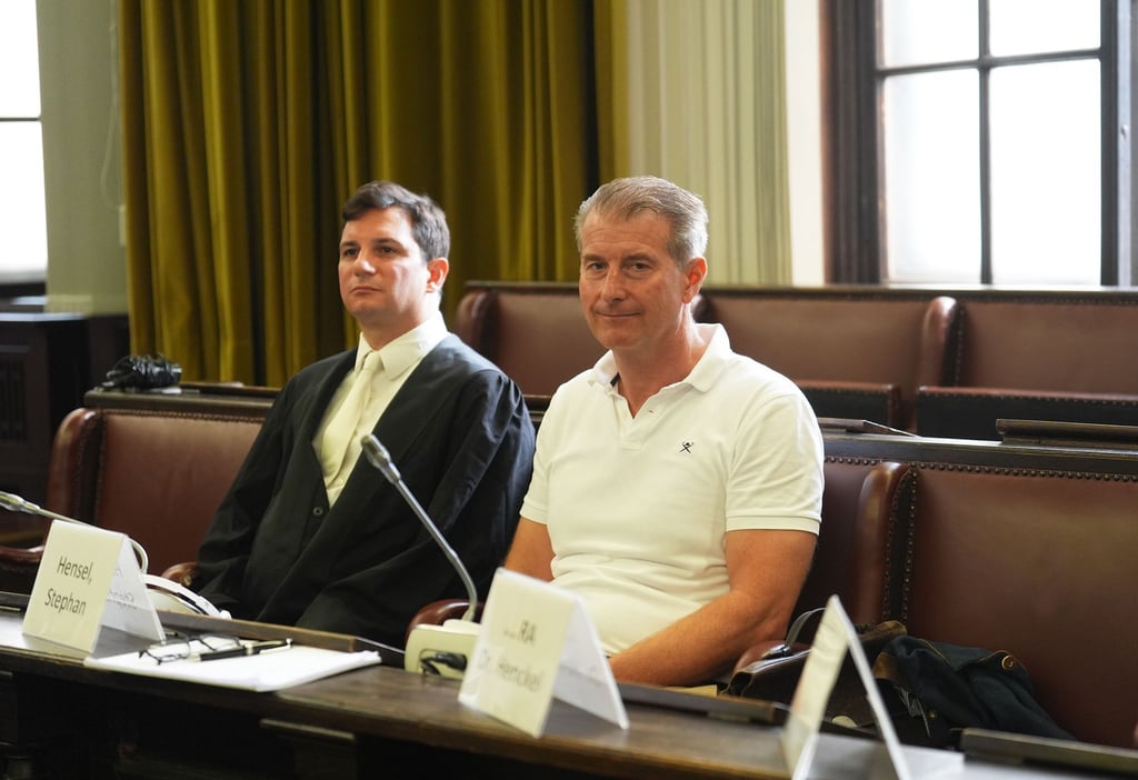 Am sechsten Verhandlungstag im Prozess um die Entführung der Kinder von Christina Block darf der Nebenklagevertreter Philip von der Meden weitere Fragen an die angeklagte Unternehmerin stellen. (Archivbild)