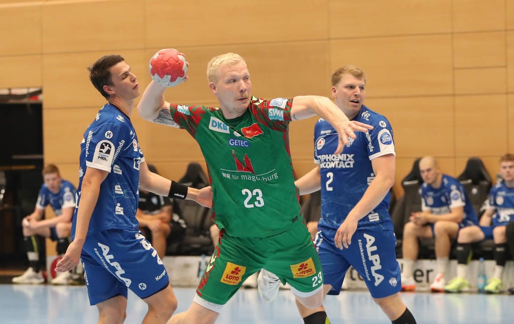 Magnus Saugstrup setzt sich hier gegen Lemgo beim Spiel im Rahmen des Wartburg-Cups vor zwei Wochen durch und siegte mit den Grün-Roten 34:28.