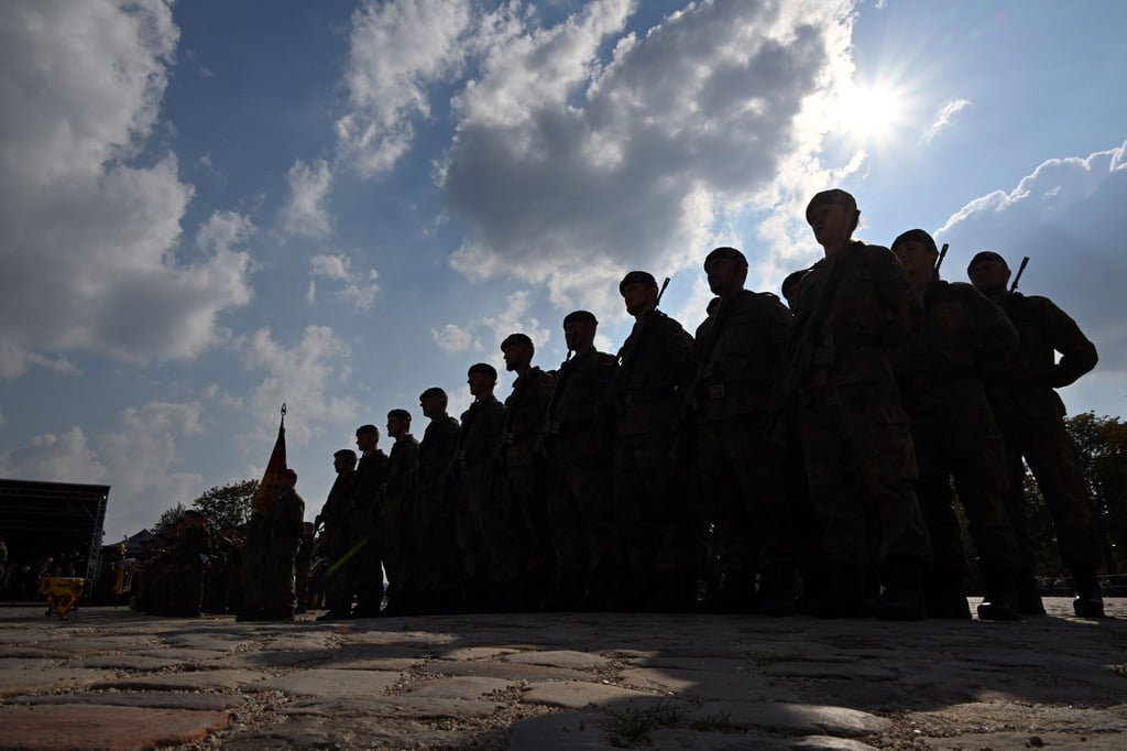 Die Bundeswehr soll auch in Thüringen etliche Freiwillige anziehen. (Archivbild)