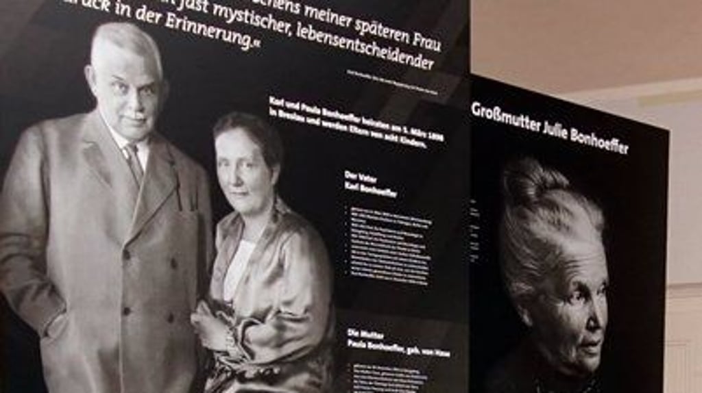 Der Träger- und Förderverein „Bonhoeffer-Haus Friedrichsbrunn“ fördert das Gedenken an die gesamte Familie Bonhoeffer in ihrem damaligen Ferienhaus in Friedrichsbrunn: an die Eltern Karl und Paula Bonhoeffer (links), ihre acht Kinder und die vier Männer, die ihren Widerstand mit dem Leben bezahlten. Für den diesjährigen Bonhoeffertag haben Urenkel von Karl und Paula Bonhoeffer zugesagt.