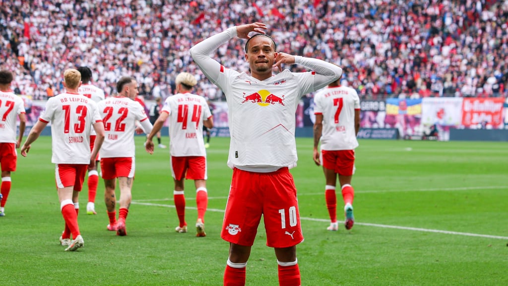 Torjubel von Xavi Simons gegen den VfB Stuttgart.
