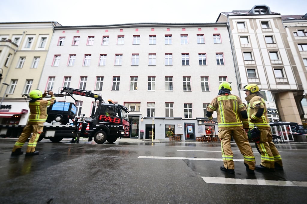 Die Probleme am Dachstuhl sind von der Straße aus zu sehen.
