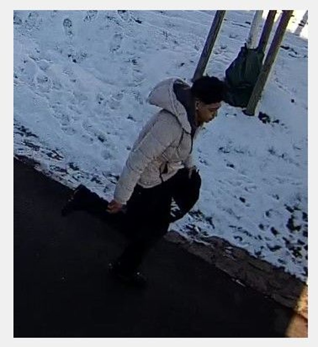 Das Bild zeigt den zweiten mutmaßlichen Täter.