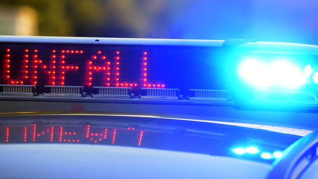 An der Ausfahrt der Total-Tankstelle in der Magdeburger Straße in Halberstadt hat sich am Mittwoch (27. August) ein schwerer Verkehrsunfall ereignet.
