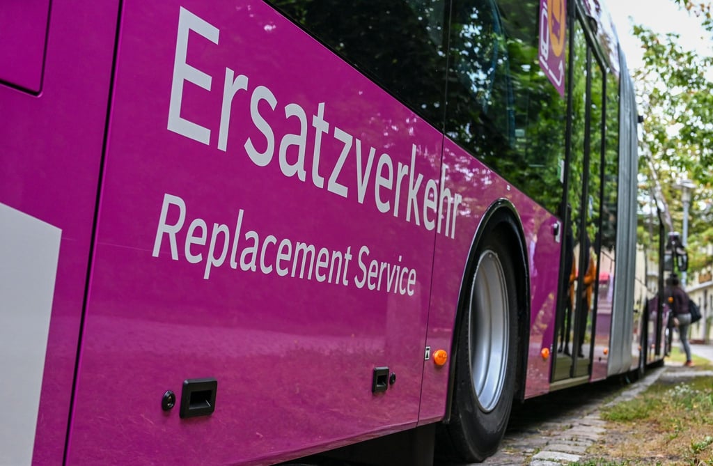 Seit Anfang August fährt im Regionalverkehr zwischen Hamburg und Berlin ein umfassender Ersatzverkehr.