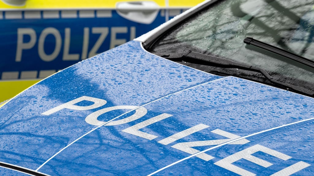 Polizeibeamter feuert nach Auseinandersetzung Kugel auf Tatverdächtigen ab. (Symbolbild)