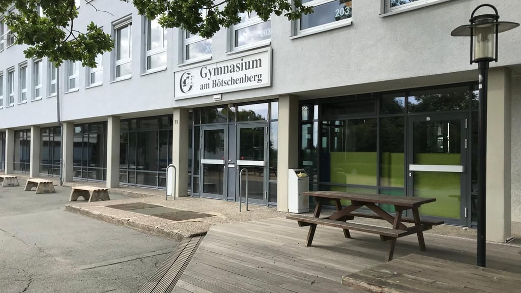 Wie bereits seine Schwester wollte ein Junge aus Marienborn das Gymnasium am Bötschenberg in Helmstedt ab dem neuen Schuljahr besuchen. Doch der Landkreis Börde erlaubt dies nicht.