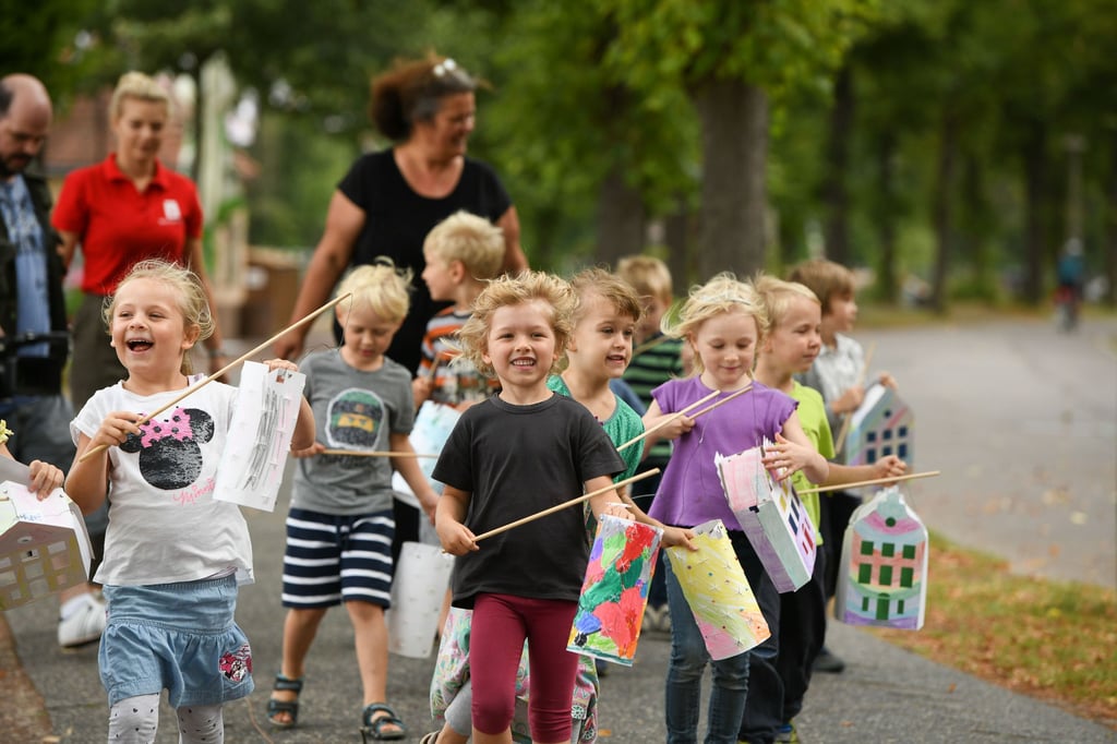 Für die kleinen Hallenserinnen und Hallenser ist der Laternenumzug zum Laternenfest eine beliebte Tradition.