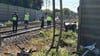 Nach dem tödlichen Unfall an einem Bahnübergang in Bremen ermittelt die Staatsanwaltschaft.