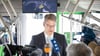 Verkehrsminister Schnieder zeigt sich nach seiner Fahrt im autonomen Bus beeindruckt.