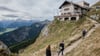 Damit die Wanderung in guter Erinnerung bleibt, sollten Eltern ihre Kinder mit der Routenlänge nicht überfordern.