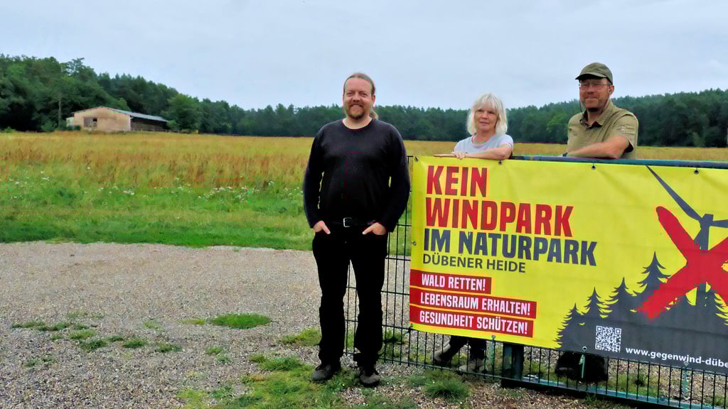 Die Bürgerinitiative Dübener Heide setzt sich für den Naturschutz der Heide ein. Das betrifft meist Windräder, nun auch einen Mobilfunkmast.