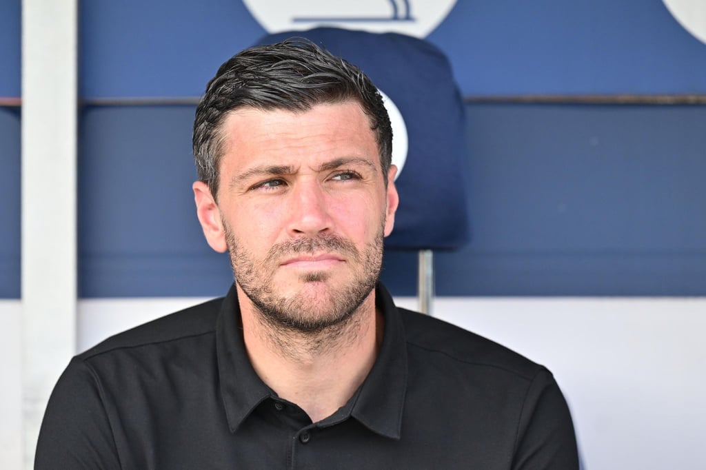 Hat einen neuen Abwehrspieler geholt: Braunschweigs Sportchef Benjamin Kessel. (Archivbild)