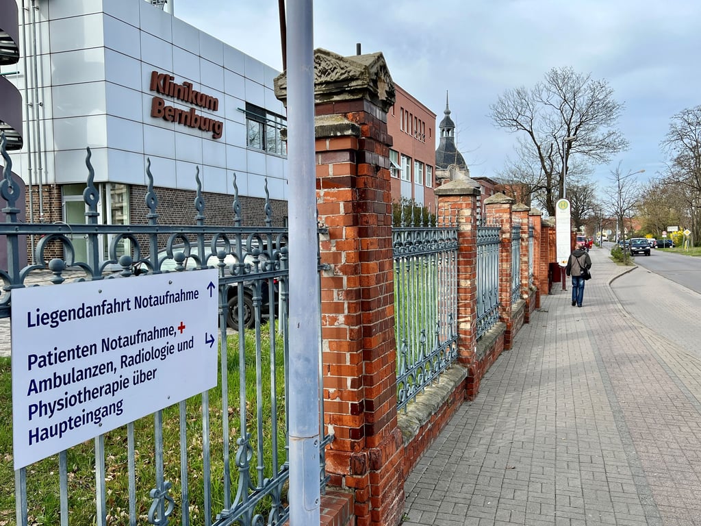 Bernburg ohne komplette Notaufnahme, Staßfurt ohne Stationen? Die Neustrukturierung der Kliniken durch Ameos beschäftigte alle.