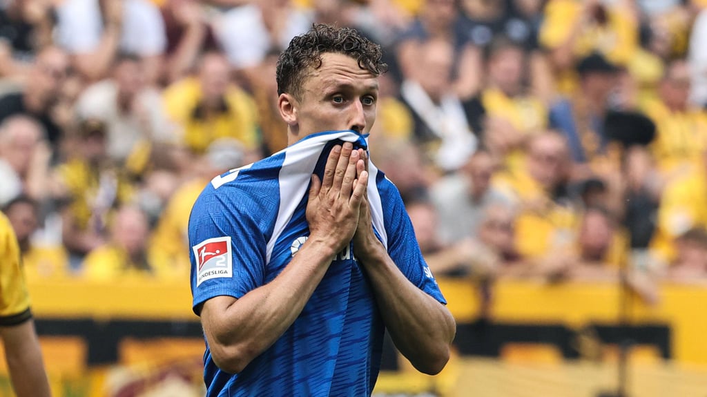 Martijn Kaars wechselte vom 1. FC Magdeburg zum FC St. Pauli. Vorab wurde der Deal geleakt.