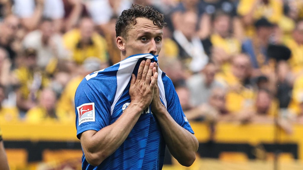 Martijn Kaars wechselte vom 1. FC Magdeburg zum FC St. Pauli. Vorab wurde der Deal geleakt.