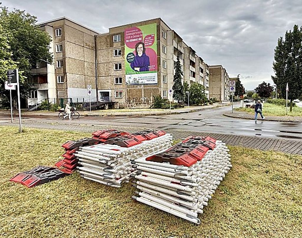 Die Bauarbeiten an der Kreuzung werden vorbereitet.