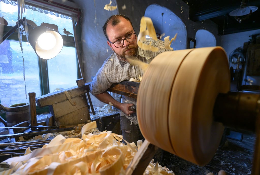 Beim Spielzeugmacherfestival zeigen Handwerker aus neun Ländern ihr Können.