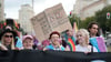 Rund 300 Menschen ziehen mit Musik bei der "Inta* Pride Berlin 2025" durch Berlin.
