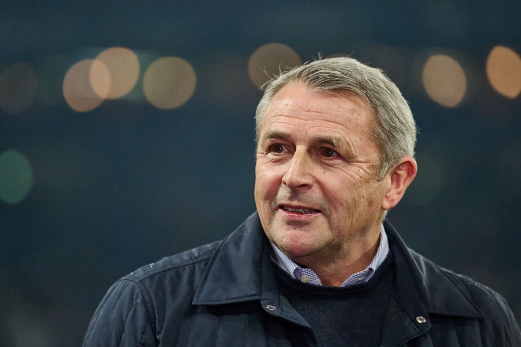 Fortunas Sportvorstand Klaus Allofs verpflichtete noch einen Abwehrspieler.