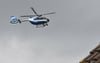 Bei der Suche nach dem Segelsportler kamen auch Hubschrauber der Polizei zum Einsatz.