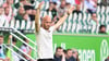Wolfsburgs Trainer Paul Simonis musste den späten Ausgleich seiner Mannschaft hinnehmen.