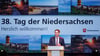 Noch am Freitag sprach Ministerpräsident Lies zur Eröffnung des Landesfests in Osnabrück.