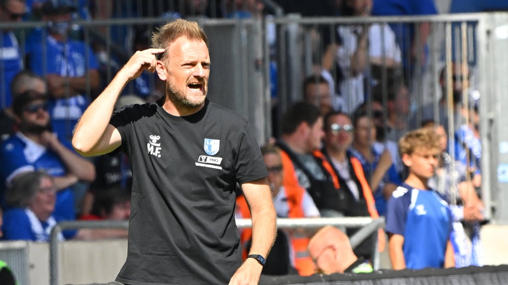 Markus Fiedler war nach der 4:5-Heimniederlage seines 1. FC Magdeburg gegen Greuther Fürth am Sonntag sehr enttäuscht.