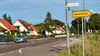 Die Bauarbeiten auf der Bundesstraße 1 in Bensdorf (Brandenburg) erstrecken sich von der Abfahrt Herrenhölzer bis zur nachfolgenden Bushaltestelle Richtung Norma-Markt. Das trifft auch Autofahrer aus Richtung Genthin.&nbsp;