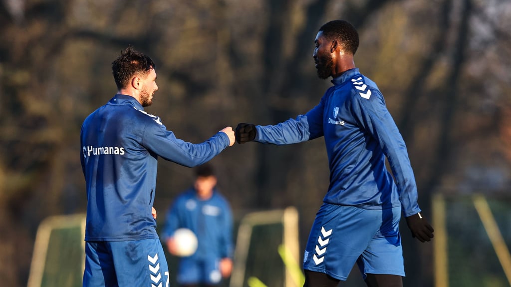 Samuel Loric (l.) und Patric Pfeiffer kamen beide am letzten Transfertrag zum 1. FC Magdeburg.