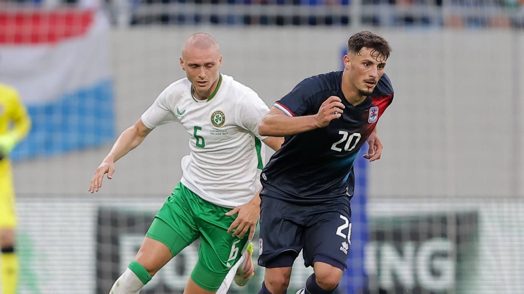 Wieder für Luxemburg berufen: Eldin Dzogovic (r) vom 1. FC Magdeburg.