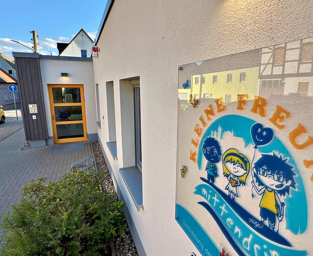 In der Kita „Kleine Freunde mittendrin“ in Nienburg soll es mehrere Vorfälle gegeben haben.
