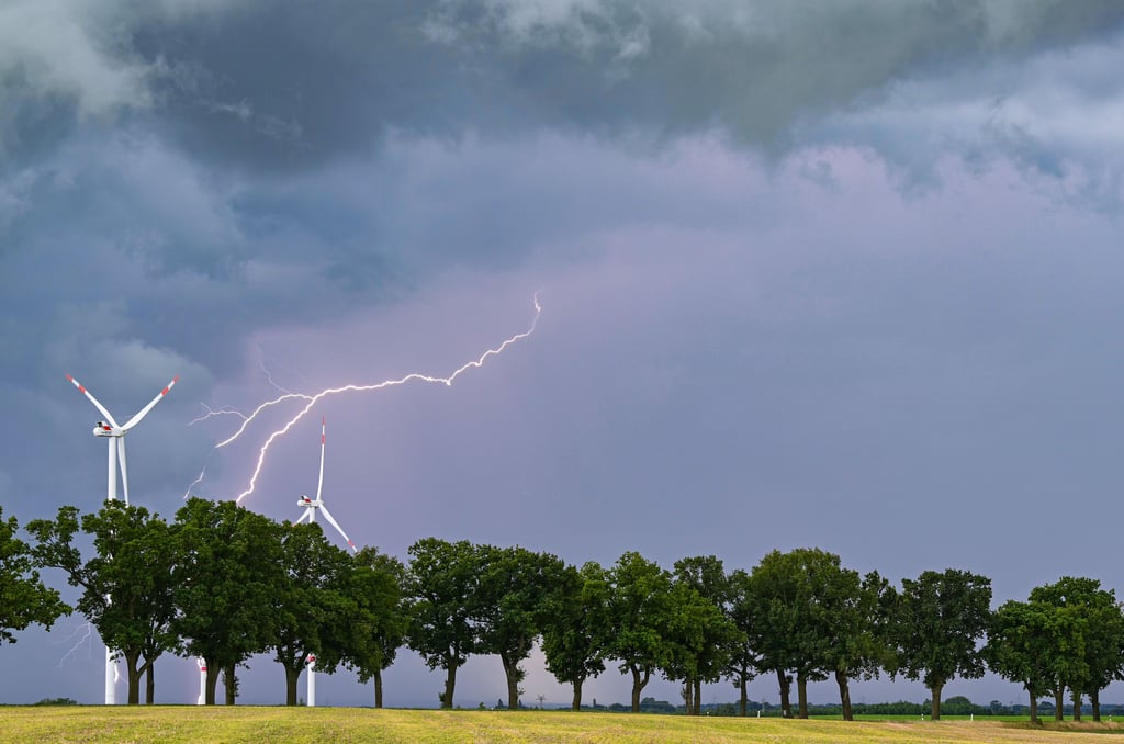 Das Wetter in Sachsen-Anhalt wird eher ungemütlich Anfang September. Gewitter drohen.