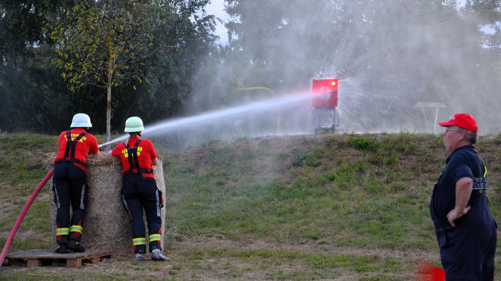 Am Ende wartete der Zielbehälter darauf, mit Wasser gefüllt zu werden.