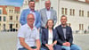 Stellen jeweils 6.000 Euro für Bürgerprojekte in Stendal zur Verfügung (von links): Klaus Jaenecke (SWG-Geschäftsführer), Thomas Bräuer (Stadtwerke-Geschäftsführer), Rainer Erdmann (Vorstandsvorsitzender Kaschade-Stiftung), Sophie Stiller (Volksbank Stendal) und Oberbürgermeister Bastian Sieler (parteilos).