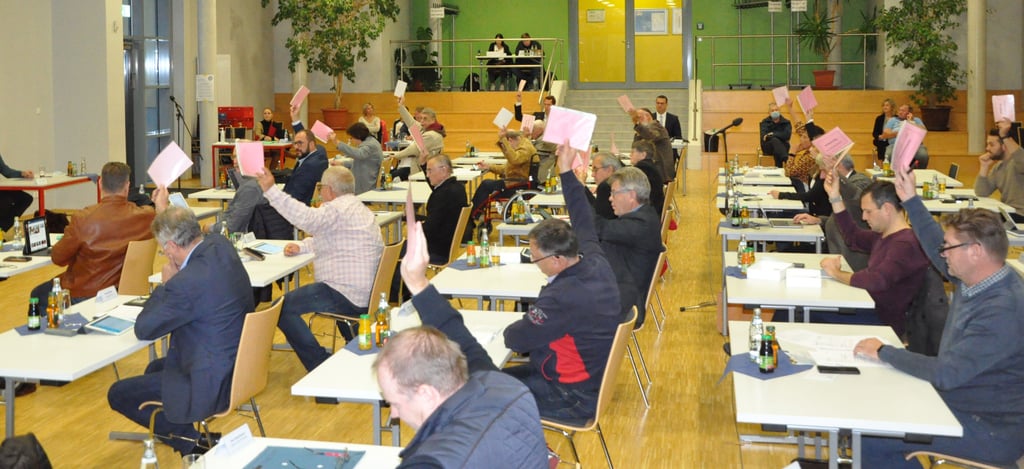 Einstimmig befürwortete der Kreistag einen Neubau, der die Lindenschule in Burg ab sofort entlastet.